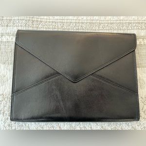 Sonix 15" Laptop Clutch- Onyx